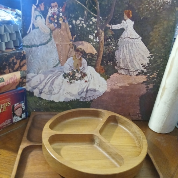 🏯🐬Vintage Dolphin Teak Bowl🗻🎉and 🍛FiestaCraft Divided Serve Bowls.🍔🍱 - Picture 1 of 14